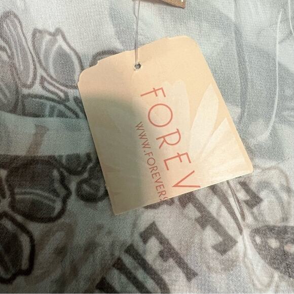 Y2K Forever 21 Cold Shoulder Open Sleeve Chiffon Crop Top Medium Artsy Collage - Picture 8 of 10